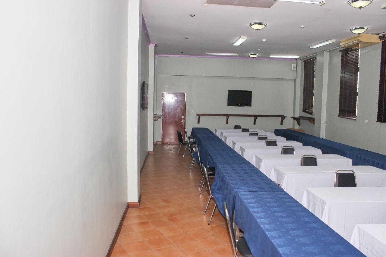 The Congress Hotel Accra Eksteriør bilde